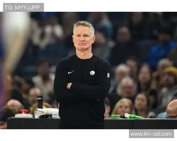 科尔确认追梦将在对阵鹈鹕的比赛中出战并无出场时间限制 科尔确认追梦将在对阵鹈鹕的比赛中出战并无出场时间限制