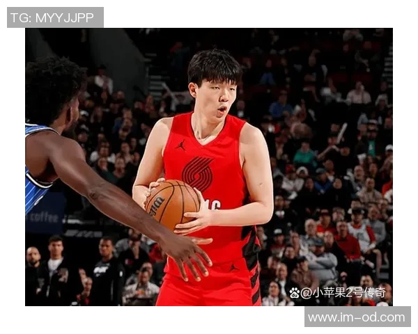 杨瀚森在比赛中表现出色需加强防守与无球跑动提升实力